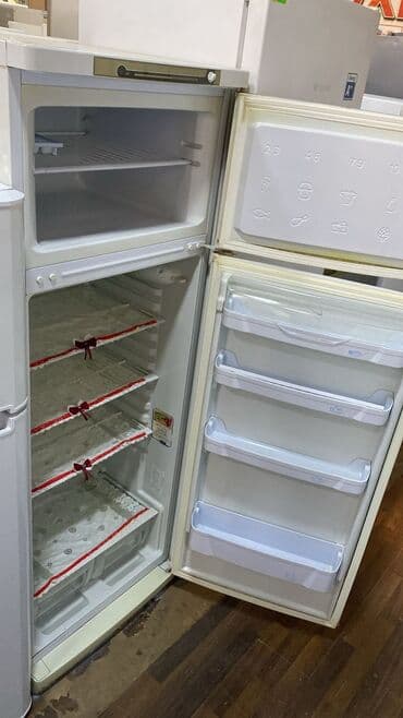 2 qapılı Indesit Soyuducu Satılır, rəng - Ağ lalafo.az -da — 2 2 qapılı Indesit Soyuducu Satılır, rəng - Ağ — 2