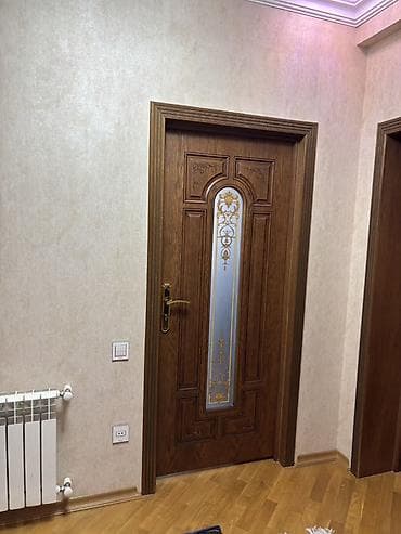 Klassik üslubda daxili qapı dəsti - Material: təbii ağac teksturasına lalafo.az -da Klassik üslubda daxili qapı dəsti - Material: təbii ağac teksturasına