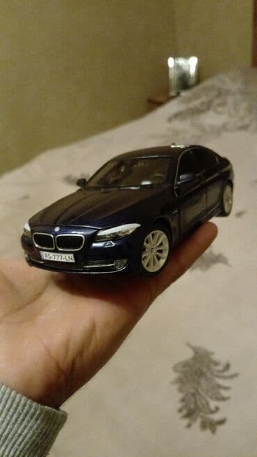 Miqyaslı kolleksiya avtomobilləri – BMW 5 Series və Mercedes‑Benz lalafo.az -da Miqyaslı kolleksiya avtomobilləri – BMW 5 Series və Mercedes‑Benz