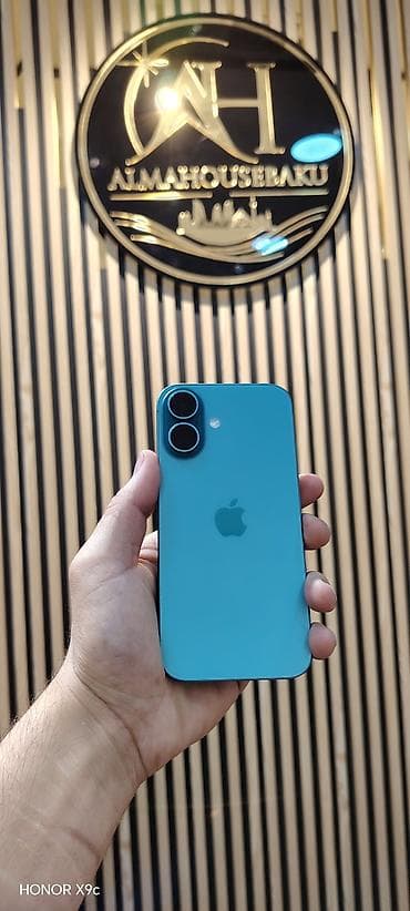 IPhone 16, 128 GB, Yaşıl, Zəmanət, Simsiz şarj, Face ID lalafo.az -da IPhone 16, 128 GB, Yaşıl, Zəmanət, Simsiz şarj, Face ID