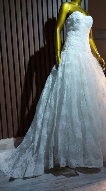 GƏLİNLİK. İSPANİYA(PRONOVİAS)
BƏDƏN 36-38
RƏNG- İVORY lalafo.az -da GƏLİNLİK. İSPANİYA(PRONOVİAS)
BƏDƏN 36-38
RƏNG- İVORY