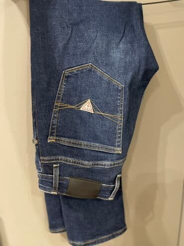 Şort, Guess, rəng - Göy lalafo.az -da Şort, Guess, rəng - Göy