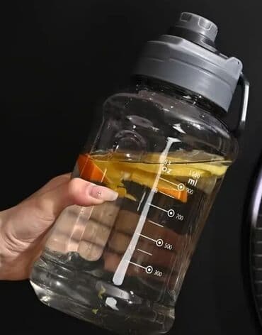 Su butulkası geniş ağızlı, ölçü şkalalı - Həcm: 1500 ml (53 oz) lalafo.az -da Su butulkası geniş ağızlı, ölçü şkalalı - Həcm: 1500 ml (53 oz)