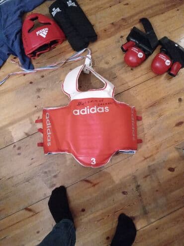 Шлемы: Uşaq üçün döyüş/idman komplekti – 7-8 yaşa uyğun Dəst tərkibi: - at lalafo.az — 2 Шлемы: Uşaq üçün döyüş/idman komplekti – 7-8 yaşa uyğun Dəst tərkibi: - — 2