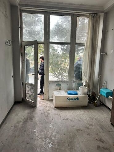 KUPÇALI !! Məhəmmədli qəsəbəsi yol qiragında binanın altında 11 kv lalafo.az -da KUPÇALI !! Məhəmmədli qəsəbəsi yol qiragında binanın altında 11 kv