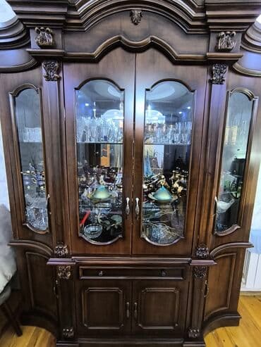 Şüşəli dolab vitrini lalafo.az -da Şüşəli dolab vitrini