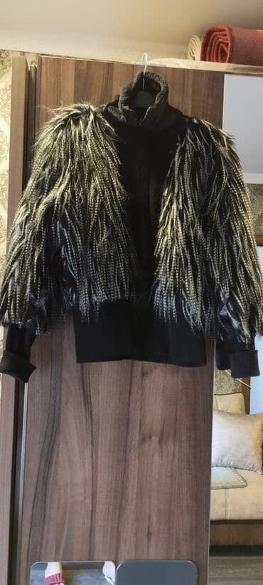 Əla vəziyyətdə cəmi 2 dəfə geynilib deməy olarki yenidi iki üzlü çox lalafo.az -da Əla vəziyyətdə cəmi 2 dəfə geynilib deməy olarki yenidi iki üzlü çox