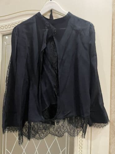 Qadınlar üçün qara bluz/kardiqan üst geyimi - Rəng: qara - Material lalafo.az -da Qadınlar üçün qara bluz/kardiqan üst geyimi - Rəng: qara - Material