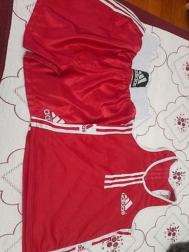 Boks geyimi tezə heç istifadə edilməyib lalafo.az -da Boks geyimi tezə heç istifadə edilməyib