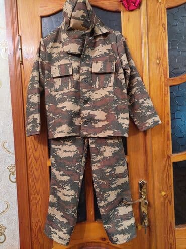 Hərbi geyim kirayə verilir (ünvan Q. Qarayev) lalafo.az -da Hərbi geyim kirayə verilir (ünvan Q. Qarayev)