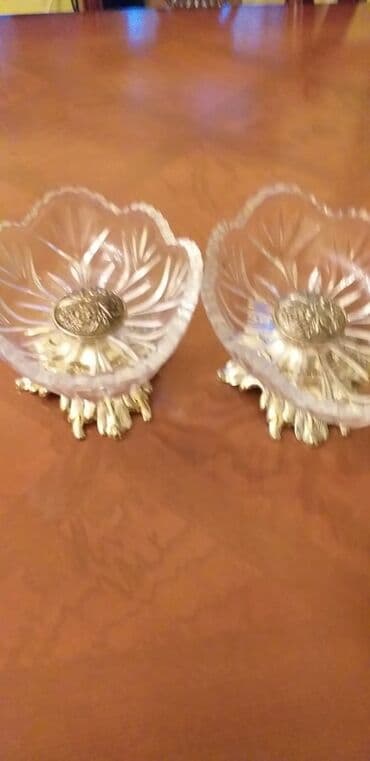 Tezedi iwlenmeyib. Iki ededdir. Alt hissesi gumuwudu. Kofet qabi Dest lalafo.az -da Tezedi iwlenmeyib. Iki ededdir. Alt hissesi gumuwudu. Kofet qabi Dest