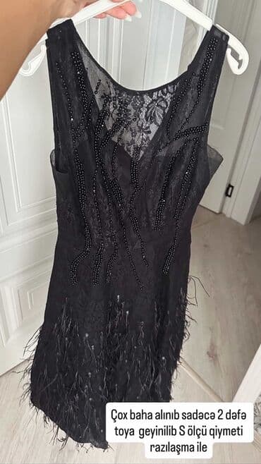 Qara rəngdə, zərif gecə/ziyafət donu. - Ölçü: S - Detallar: güpürlü lalafo.az -da Qara rəngdə, zərif gecə/ziyafət donu. - Ölçü: S - Detallar: güpürlü