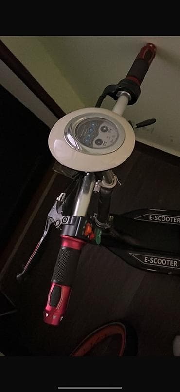 Elektrik skuter – E-Scooter - Kompakt şəhər içi hərəkət üçün elektrik lalafo.az -da Elektrik skuter – E-Scooter - Kompakt şəhər içi hərəkət üçün elektrik