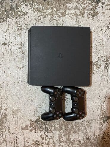 PlayStation 4 (Slim) oyun konsolu + 2 ədəd DualShock 4 2 eded Orginal lalafo.az -da PlayStation 4 (Slim) oyun konsolu + 2 ədəd DualShock 4 2 eded Orginal
