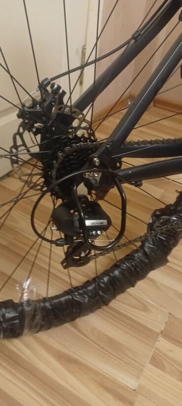 Вилки: Новый Городской велосипед Trek, 29", скоростей: 8, Самовывоз, Бесплатная доставка at lalafo.az — 2 Вилки: Новый Городской велосипед Trek, 29", скоростей: 8, Самовывоз, Бесплатная доставка — 2