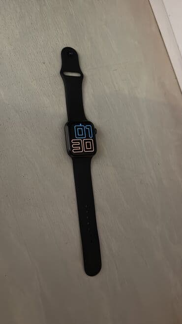 İşlənmiş, Smart saat, Apple, Аnti-lost, rəng - Qara lalafo.az -da İşlənmiş, Smart saat, Apple, Аnti-lost, rəng - Qara