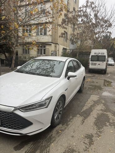 Aylıq lalafo.az -da Aylıq