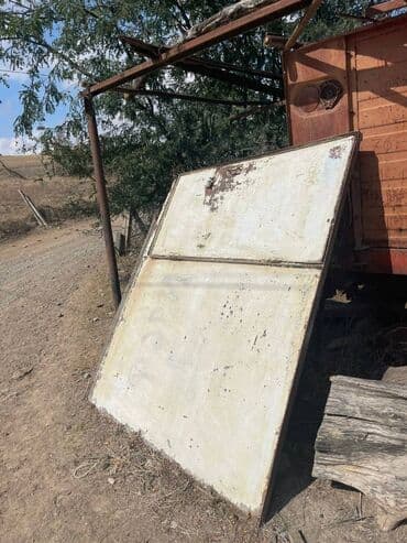 Qaraj darvazaları: SSR istehsali qalın material qaraj qapisi. 1.80x 2.10 -a. Keyfiyyetli lalafo.az -da — 3 Qaraj darvazaları: SSR istehsali qalın material qaraj qapisi. 1.80x 2.10 -a. Keyfiyyetli — 3