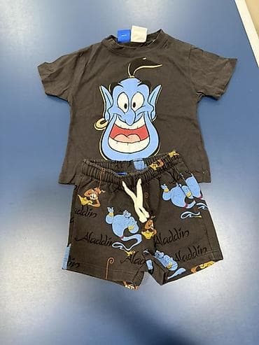 Uşaq geyim dəsti və körpə romperi 1) Disney “Aladdin” temalı 2 at lalafo.az Uşaq geyim dəsti və körpə romperi 1) Disney “Aladdin” temalı 2