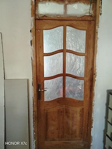 Taxta qapı 6 edet 5 edet 220/90 biri iki qapılıdi qapı muwviq terfde lalafo.az -da Taxta qapı 6 edet 5 edet 220/90 biri iki qapılıdi qapı muwviq terfde