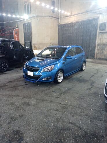 Tuning edilmiş mavi rəngli hetçbek - Kuzov: 5 qapılı hetçbek, idman lalafo.az -da Tuning edilmiş mavi rəngli hetçbek - Kuzov: 5 qapılı hetçbek, idman