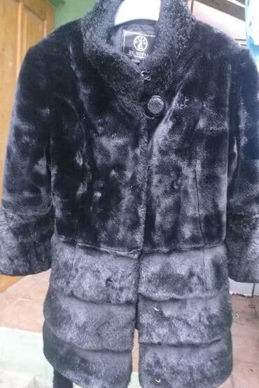 Kürk, S, rəng - Qara lalafo.az -da Kürk, S, rəng - Qara