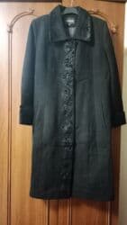 Çox az geyinilmiş qadın paltosu. Material yundur lalafo.az -da Çox az geyinilmiş qadın paltosu. Material yundur