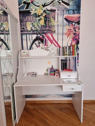 Kompüter masası, Açılmayan, Laminat, Dördbucaq masa lalafo.az -da Kompüter masası, Açılmayan, Laminat, Dördbucaq masa