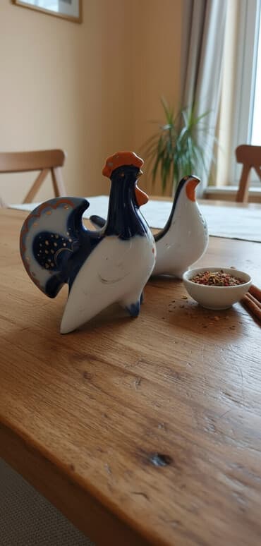 SSRİ DEKORU Porcelan duz-istiot qabları – “xoruz və toyuq” dəsti - lalafo.az -da SSRİ DEKORU Porcelan duz-istiot qabları – “xoruz və toyuq” dəsti -