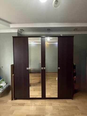 Açılan, 4 qapılı Düz dolab, Qarderob, paltar dolabı lalafo.az -da Açılan, 4 qapılı Düz dolab, Qarderob, paltar dolabı