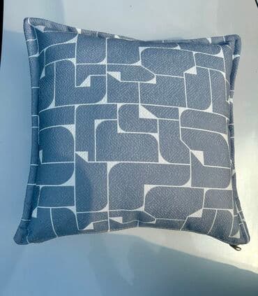 Dekorativ Yeni Sadə Sintepon Yastıq, Pulsuz çatdırılma, Ödənişli çatdırılma, Rayonlara çatdırılma lalafo.az -da Dekorativ Yeni Sadə Sintepon Yastıq, Pulsuz çatdırılma, Ödənişli çatdırılma, Rayonlara çatdırılma