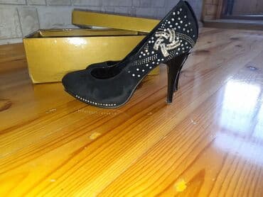 Tuflilər, Ölçü: 36, rəng - Qara, Yeni lalafo.az -da Tuflilər, Ölçü: 36, rəng - Qara, Yeni