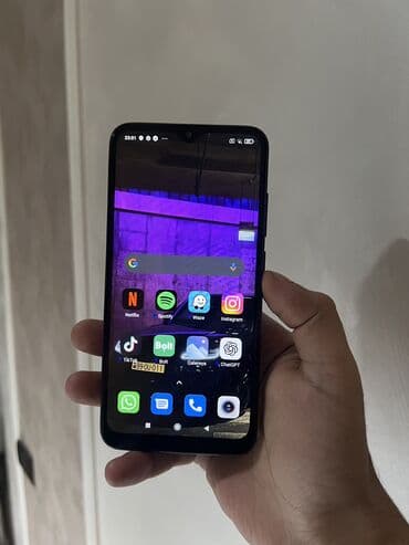 Redmi 8, 64 GB, rəng - Qara, Barmaq izi, Face ID lalafo.az -da Redmi 8, 64 GB, rəng - Qara, Barmaq izi, Face ID