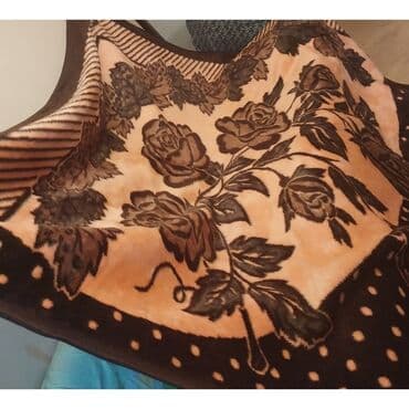 Yeni rəng - Qəhvəyi Pled, Rayonlara çatdırılma, Ünvandan götürmə, Ödənişli çatdırılma lalafo.az -da Yeni rəng - Qəhvəyi Pled, Rayonlara çatdırılma, Ünvandan götürmə, Ödənişli çatdırılma