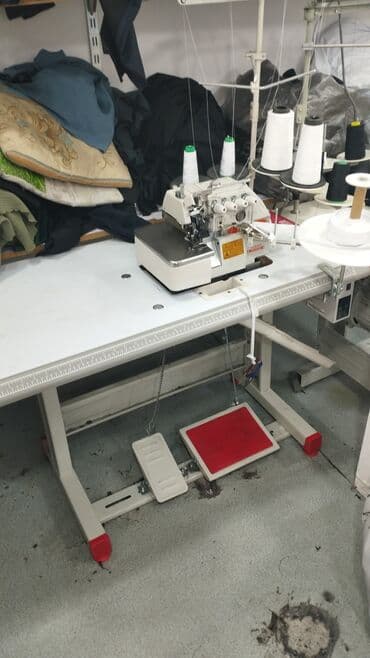 Tikiş maşını Yamata, İşlənmiş,Overlok, 4 saplı lalafo.az -da Tikiş maşını Yamata, İşlənmiş,Overlok, 4 saplı