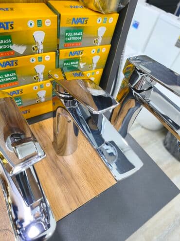 Mətbəx və ya hamam üçün xrom örtüklü qarışdırıcı kran - Müasir lalafo.az -da Mətbəx və ya hamam üçün xrom örtüklü qarışdırıcı kran - Müasir