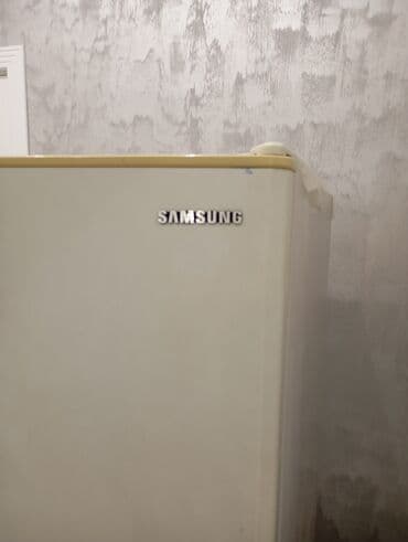 2 qapılı Samsung Soyuducu Satılır, rəng - Boz, Təkərli lalafo.az -da 2 qapılı Samsung Soyuducu Satılır, rəng - Boz, Təkərli