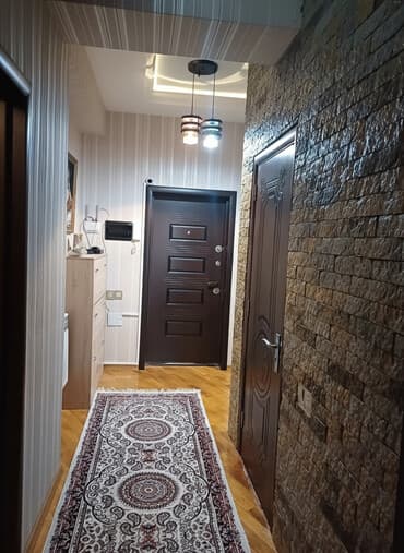 Tam mebellı və təchizatlı mənzil interyeri - Giriş: dekorativ daş lalafo.az -da Tam mebellı və təchizatlı mənzil interyeri - Giriş: dekorativ daş