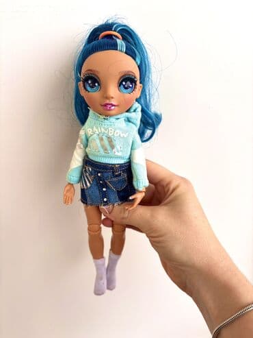 Rainbow High Куколка в отличном состоянии В комплекте все что на фото lalafo.az -da Rainbow High Куколка в отличном состоянии В комплекте все что на фото