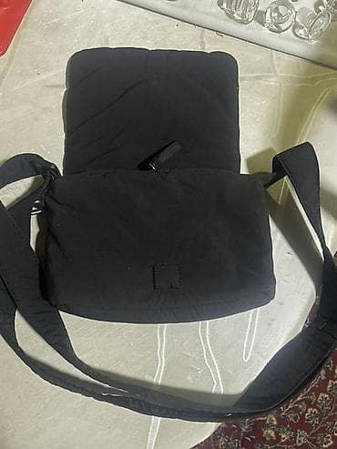 ZARA çiyin çantası – qara rəngdə, minimal dizayn. Xüsusiyyətlər: - lalafo.az -da ZARA çiyin çantası – qara rəngdə, minimal dizayn. Xüsusiyyətlər: -