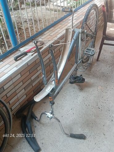 Şəhər velosipedi – ehtiyat hissələri ilə birlikdə Təsvir: - Şassi lalafo.az -da Şəhər velosipedi – ehtiyat hissələri ilə birlikdə Təsvir: - Şassi