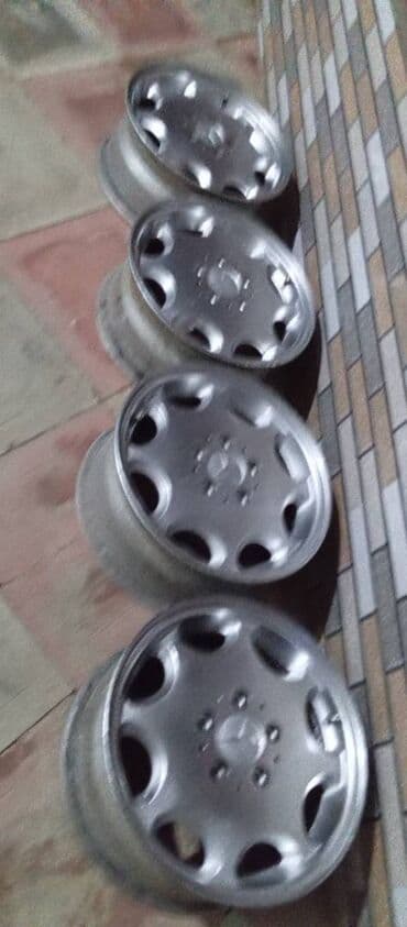 İşlənmiş Disk Mercedes-Benz R 15, 5 Boltlu lalafo.az -da İşlənmiş Disk Mercedes-Benz R 15, 5 Boltlu