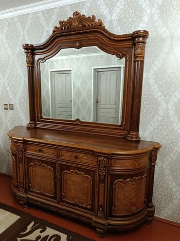 Güzgülü lalafo.az -da Güzgülü