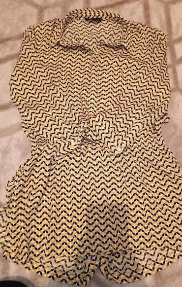 2 dəfə geyinilib, şort ətək, ideal vəziyyətdədir lalafo.az -da 2 dəfə geyinilib, şort ətək, ideal vəziyyətdədir