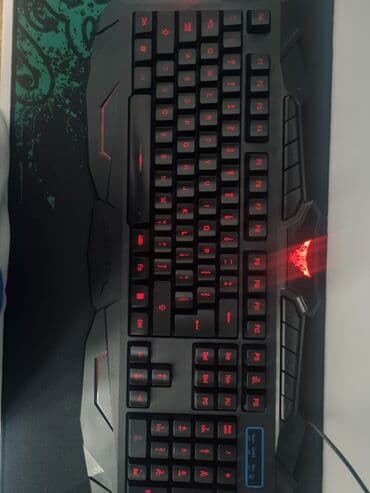 Fərqli rənglərdə işıqlanan, tam ölçülü klaviatura. Bu klaviatura həm lalafo.az -da Fərqli rənglərdə işıqlanan, tam ölçülü klaviatura. Bu klaviatura həm