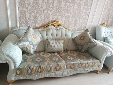 İşlənmiş, Klassik divan, Divan, 2 kreslo, Bazasız, Açılmayan lalafo.az -da İşlənmiş, Klassik divan, Divan, 2 kreslo, Bazasız, Açılmayan