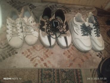 Угги: Qadın və kişi idman ayaqqabıları 3 ədədi 10 manat tek 7 manat - at lalafo.az — 4 Угги: Qadın və kişi idman ayaqqabıları 3 ədədi 10 manat tek 7 manat - — 4