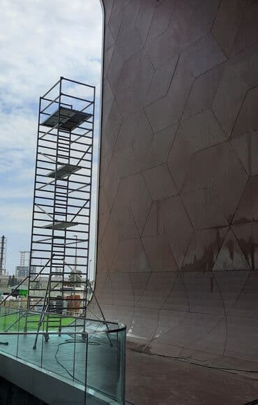 nerdivan satilir: Alüminium hərəkətli qüllə-iskələ icarə - İş hündürlüyü: 11,3 m lalafo.az -da — 1 nerdivan satilir: Alüminium hərəkətli qüllə-iskələ icarə - İş hündürlüyü: 11,3 m — 1