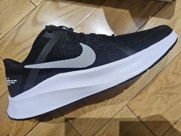 Çox yüngül,rahatNike brendi yepyeni lalafo.az -da Çox yüngül,rahatNike brendi yepyeni