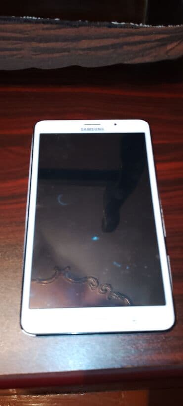 Samsung planşet - Model xətti: Samsung Galaxy Tab (ağ çərçivə, fiziki lalafo.az -da Samsung planşet - Model xətti: Samsung Galaxy Tab (ağ çərçivə, fiziki